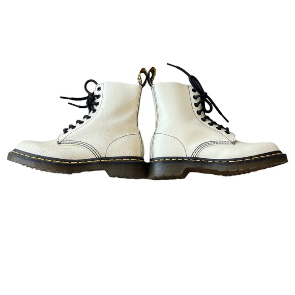 DR. MARTENS Pascal 8 Eyelet Cream Crackle Leather Combat Boots Docs Size US W 5 - Picture 5 of 13